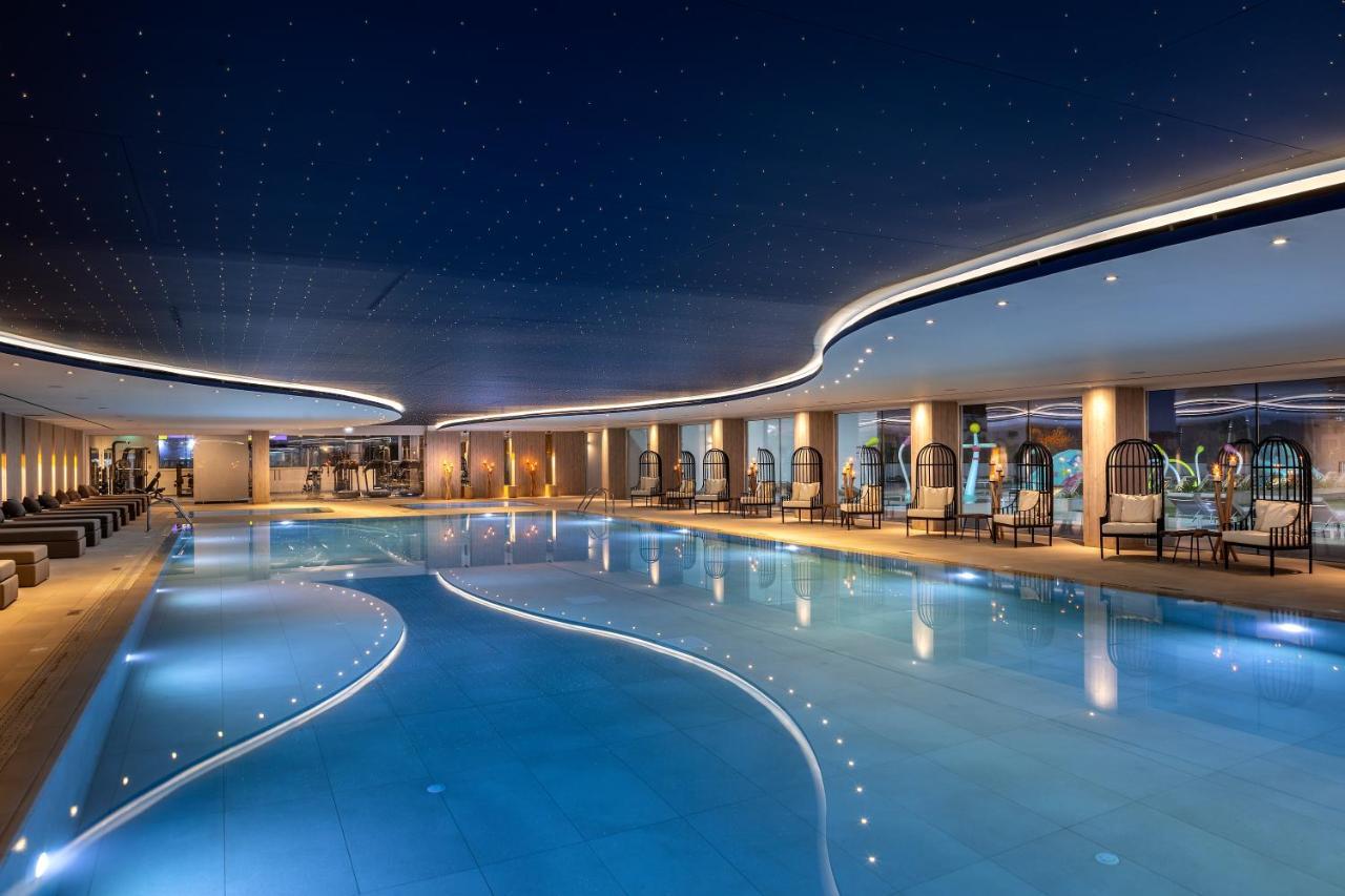 Chrysomare & Hotel 5*