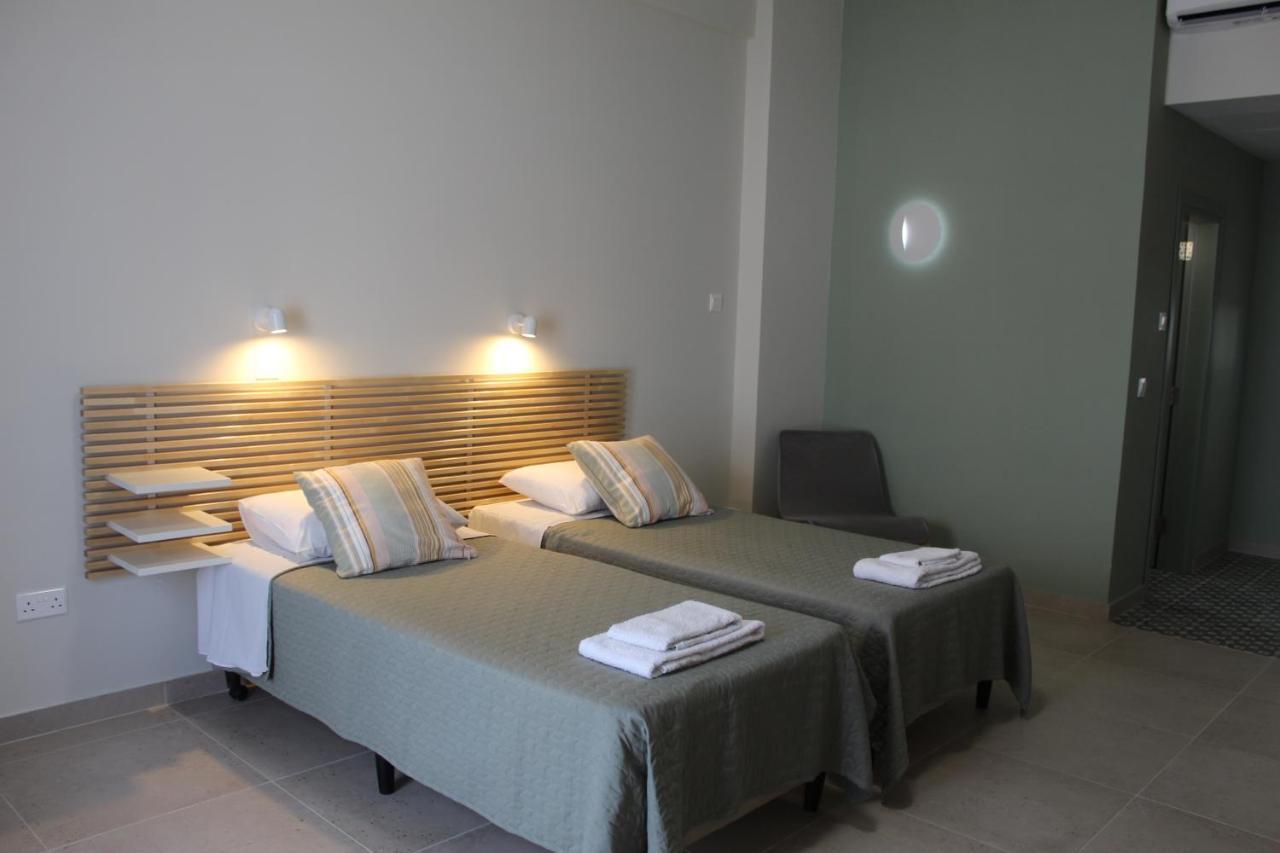 Kleio Aparthotel