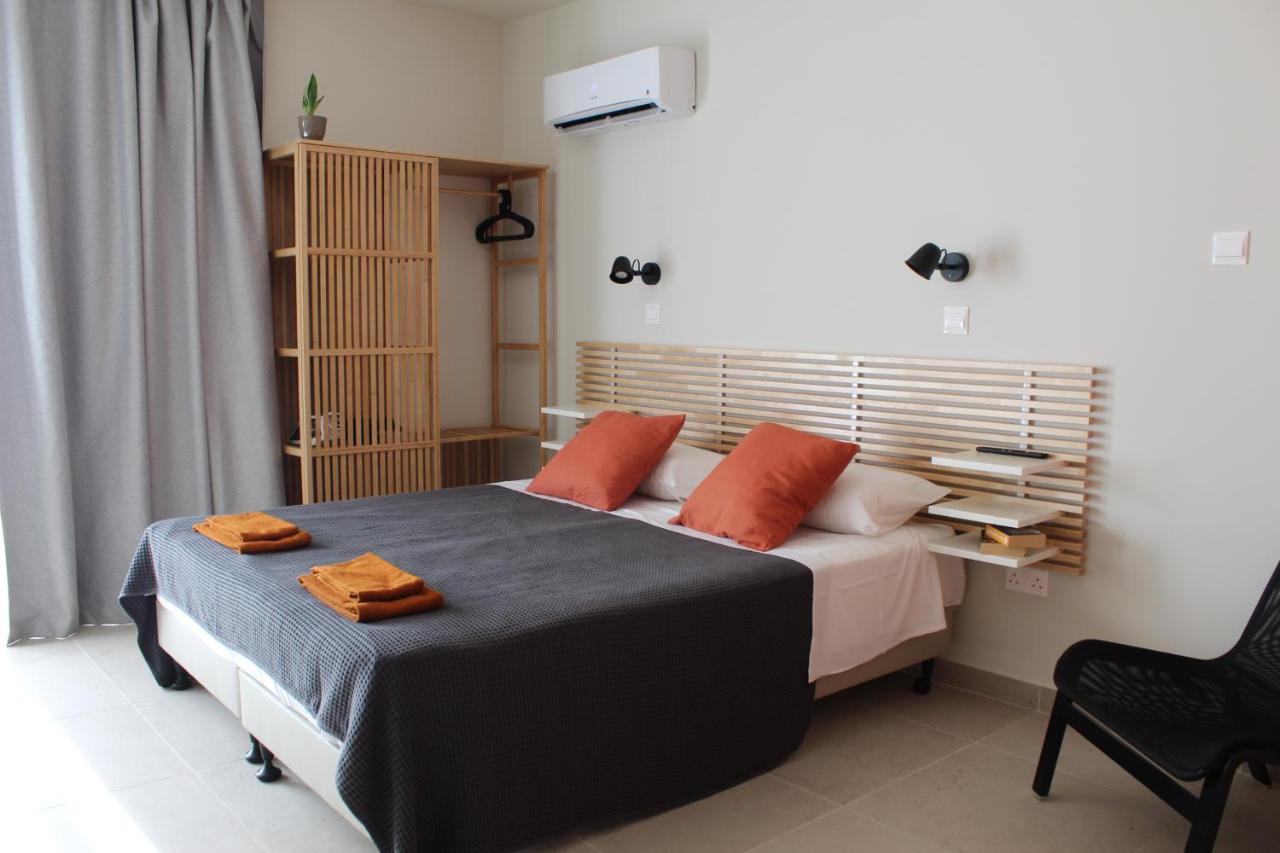 Kleio Aparthotel