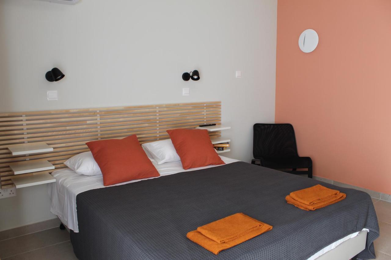 Kleio Aparthotel *