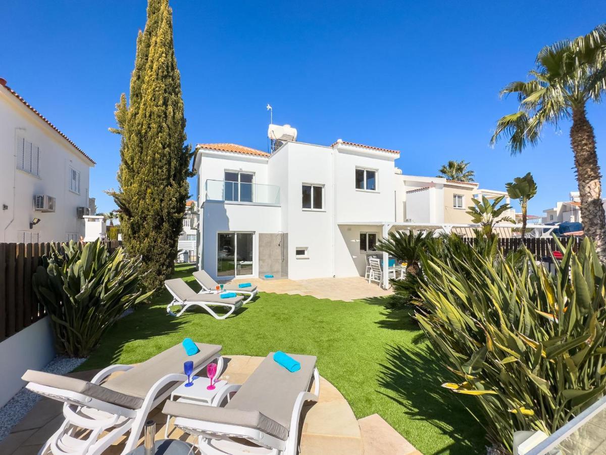 Villa 040
