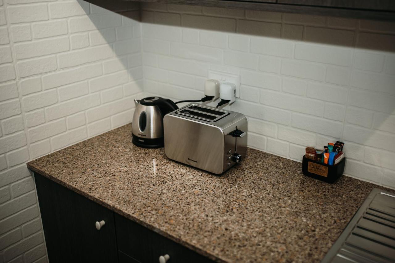 Five Keys Apartment *