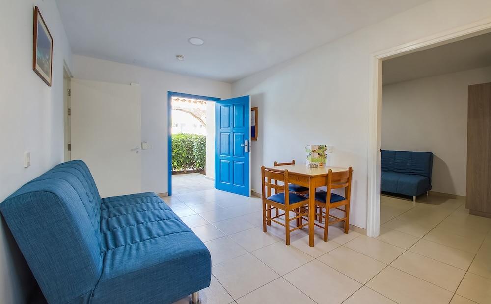 Green Bungalows Hotel Apartments Aparthotel 3*