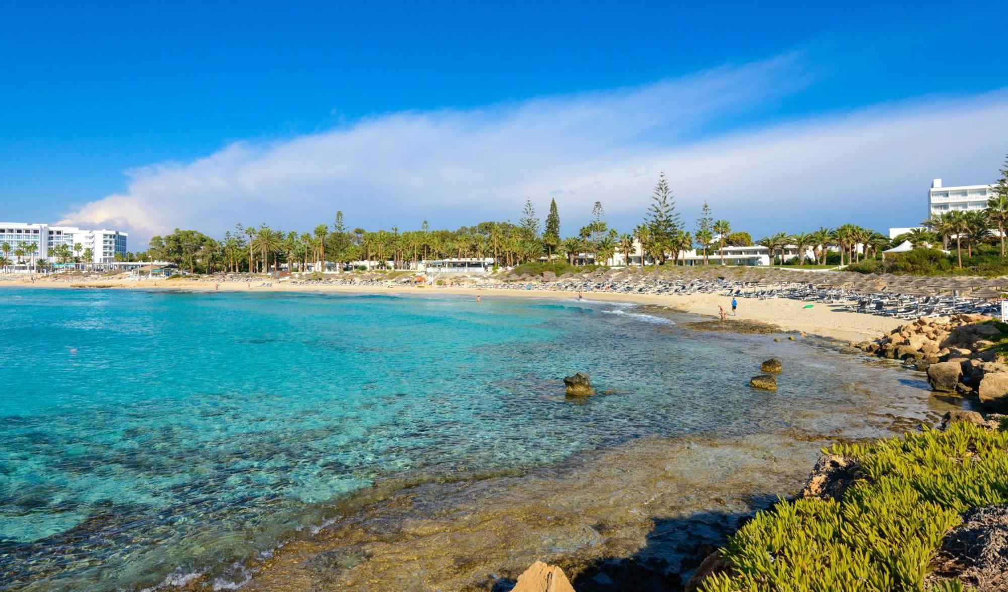 Nissini #5 * Ayia Napa