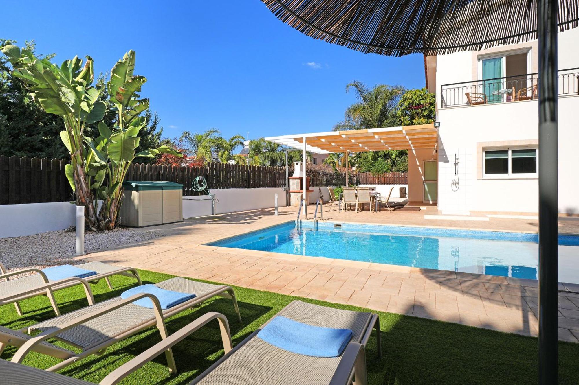 Ferienhaus Posidonia - 200m From Sandy *