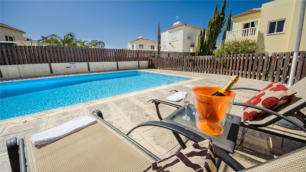 040 Villa Ayia Napa