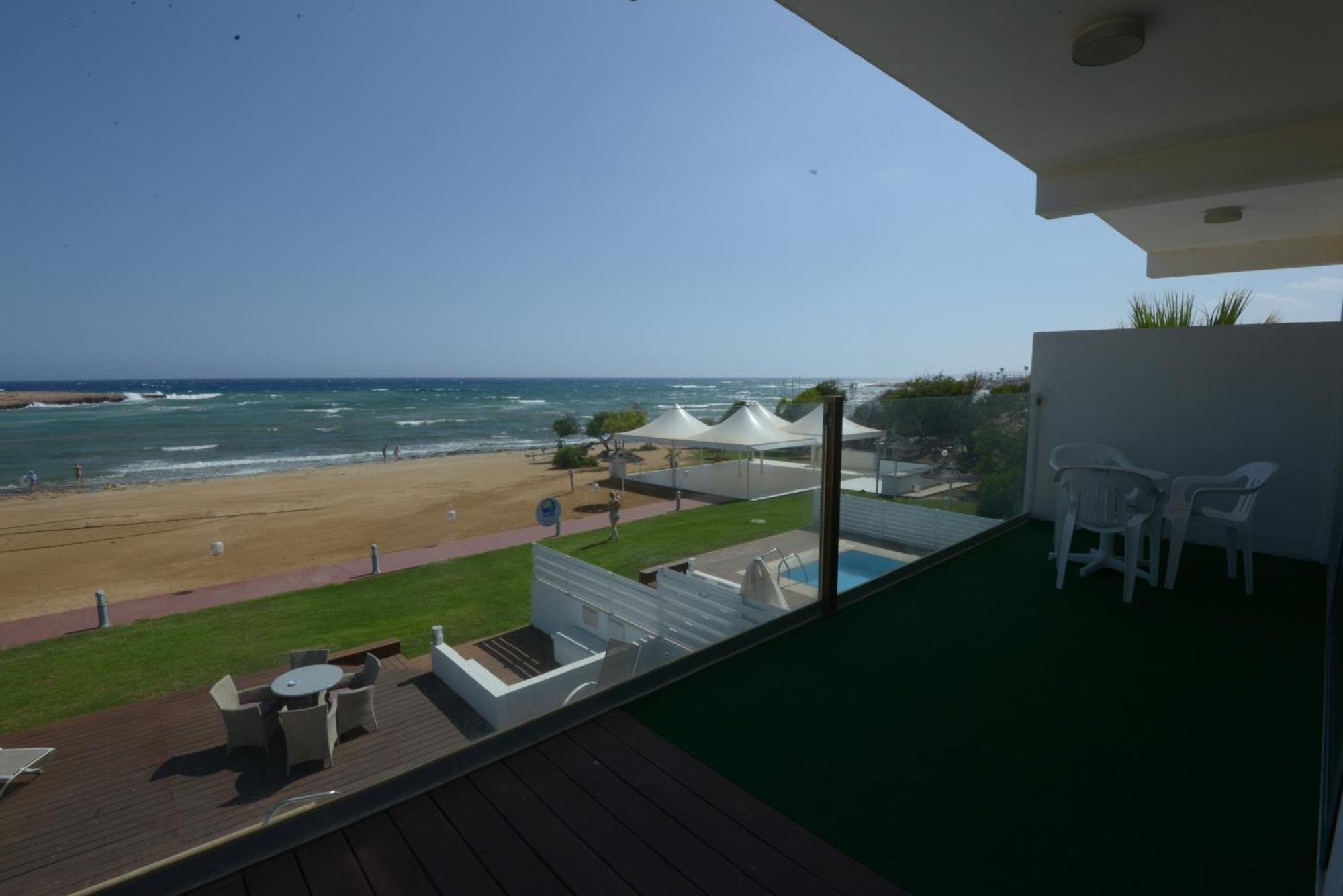 Dome Marina & 4* Ayia Napa