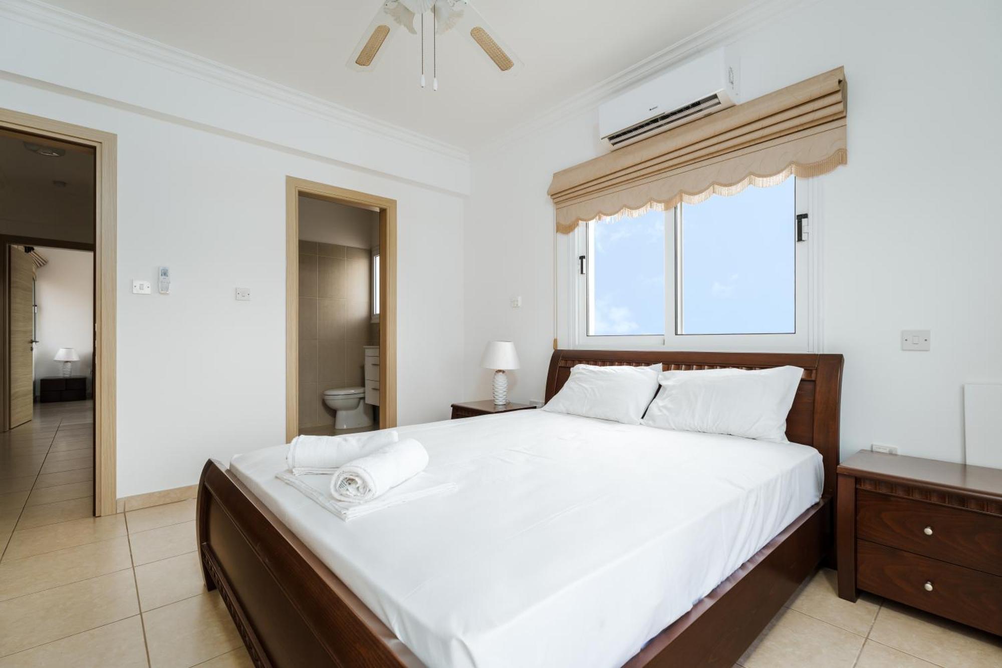 Spacious With Private Pool & Breathtaking Panoramic Views *