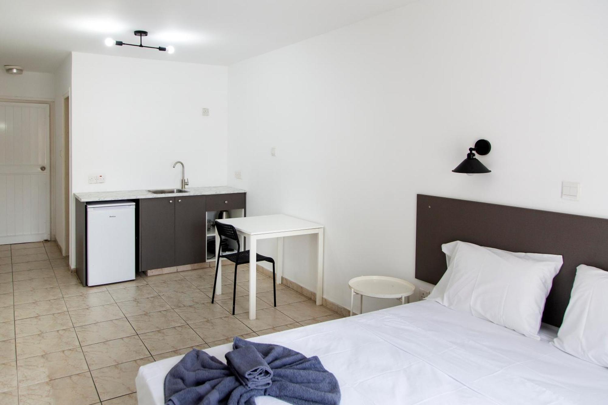 Summer's Aparthotel
