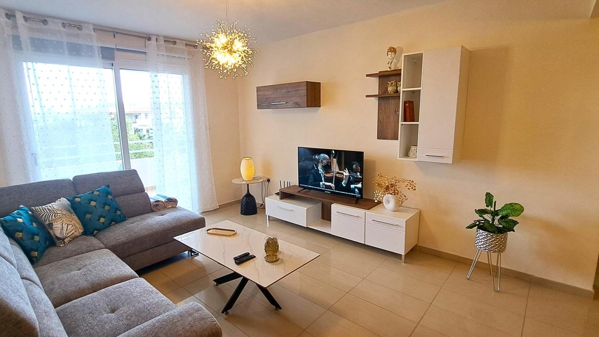 Nissi 2 And Sea View Free Wifi Apartment