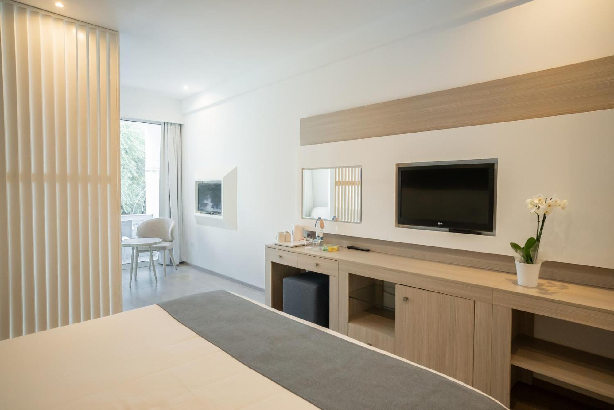 Margadina Hotel