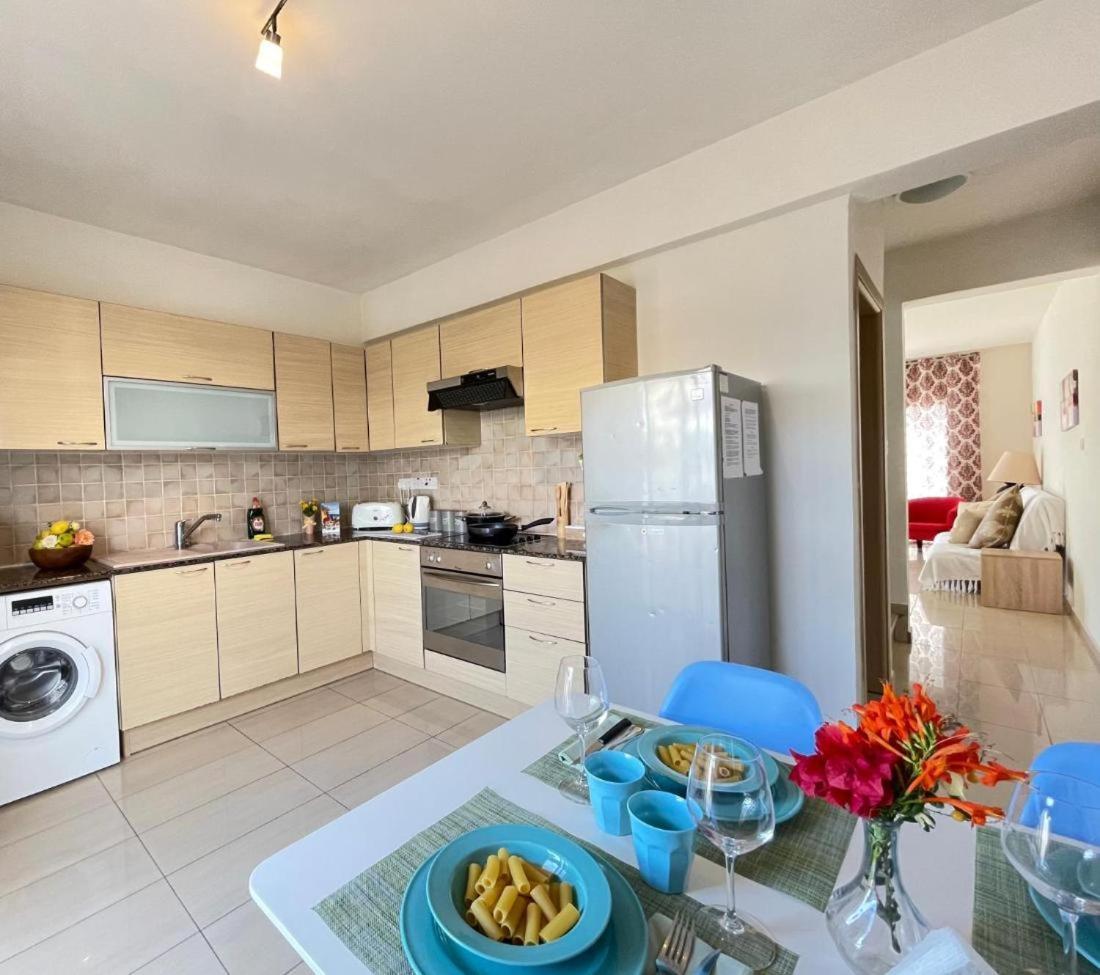 Rugiada With Pool And Sea View Located On The Front Of Nissi Beach *