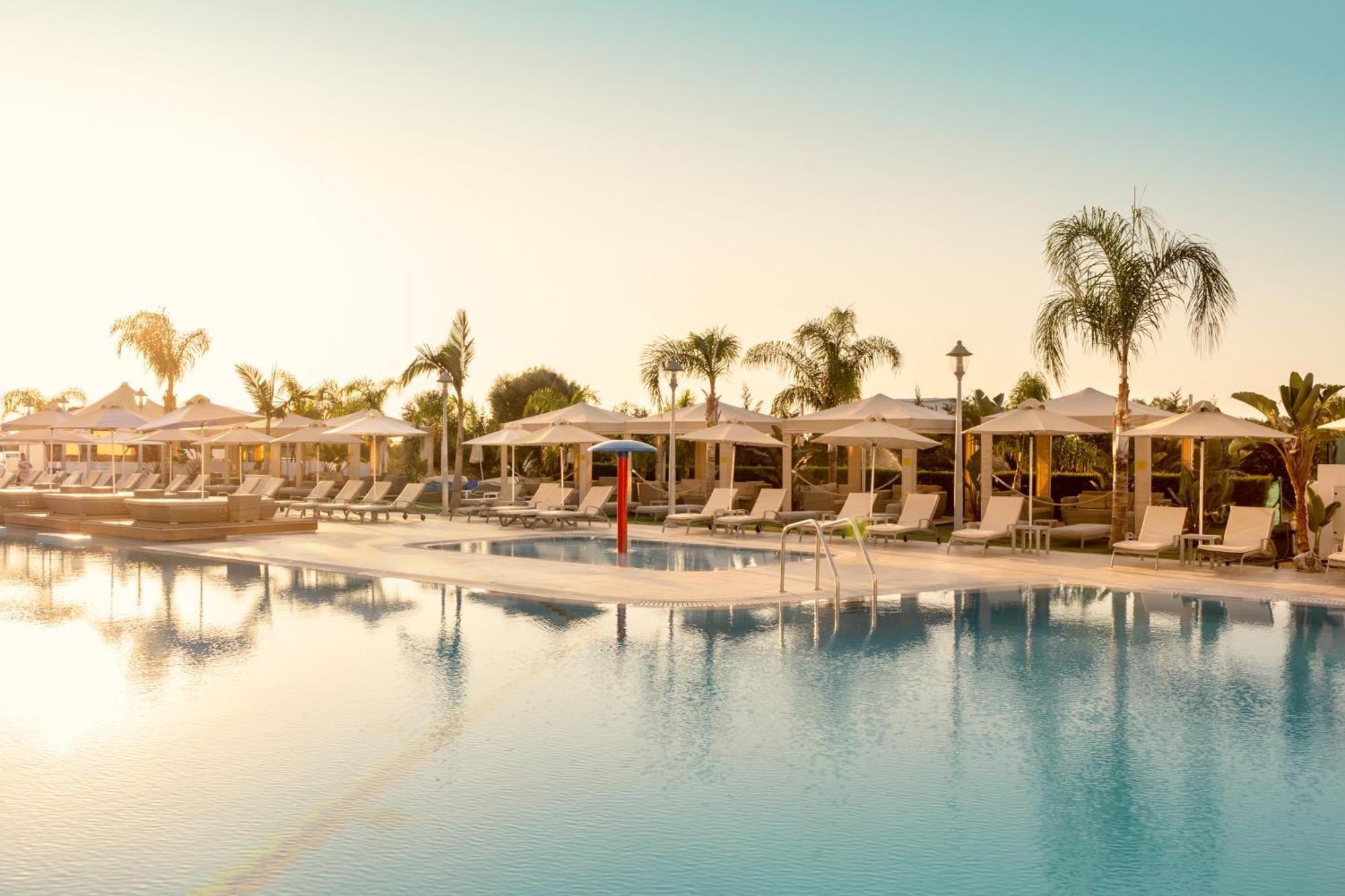 Amethyst Napa & Hotel Agia Napa