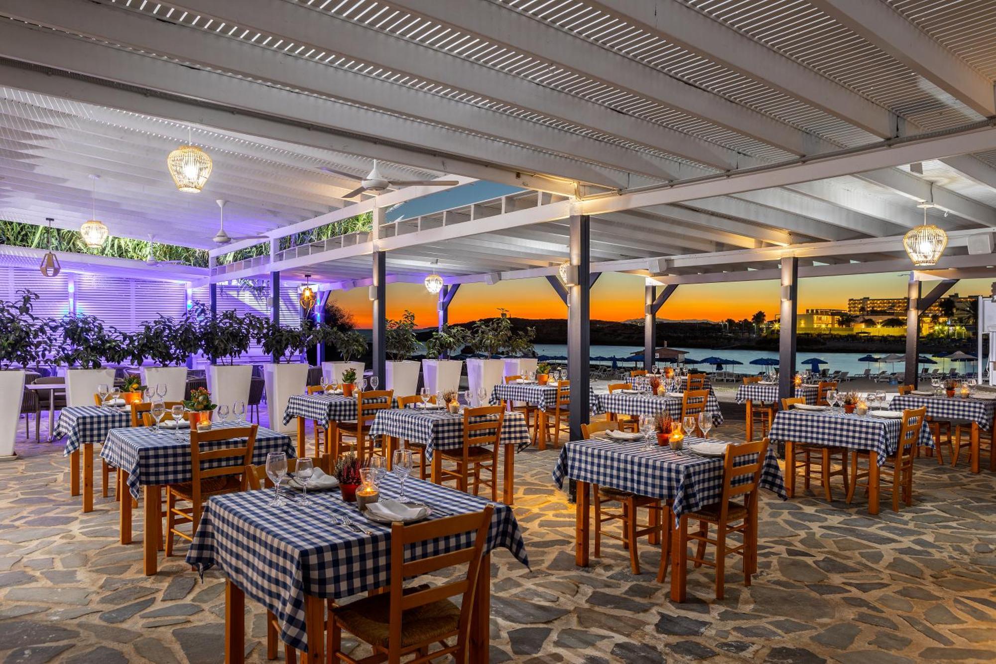 The Healthy Stay-padel, Pool&fitness Hotel Ayia Napa