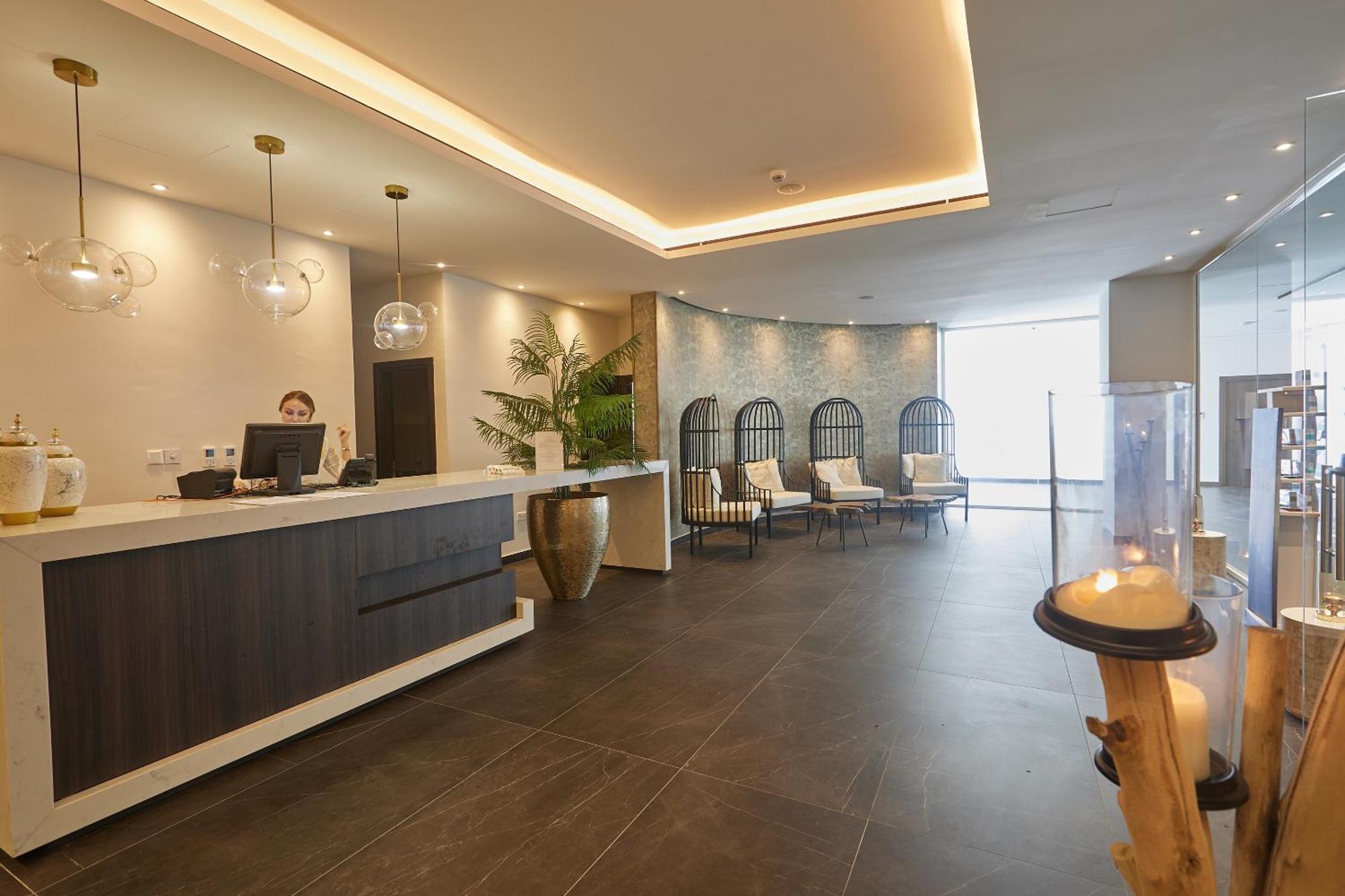 Hotel The Healthy Stay-padel, Pool&fitness