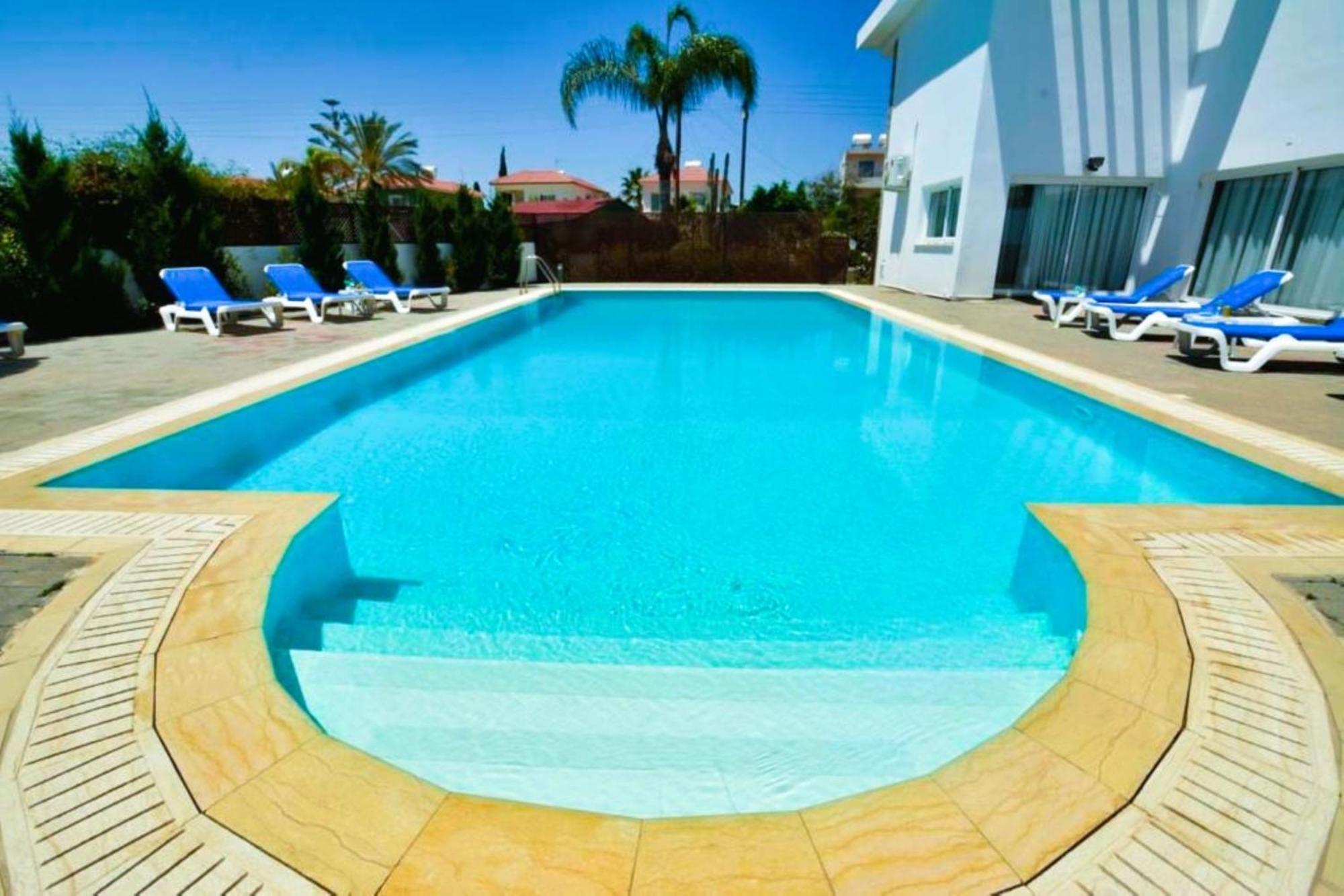 Nissi Diamond Mansion Holiday home Ayia Napa