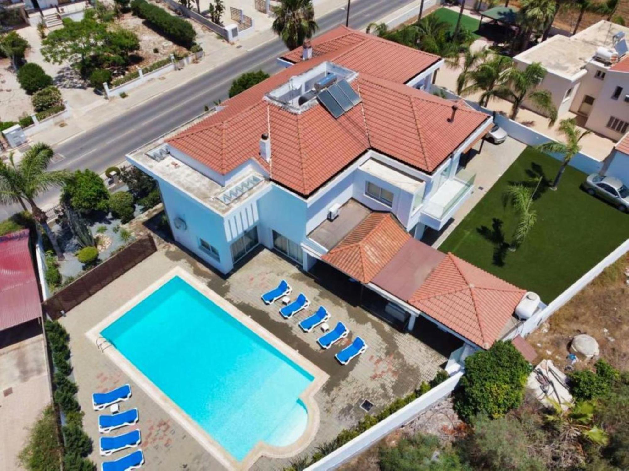 Nissi Diamond Mansion Ayia Napa