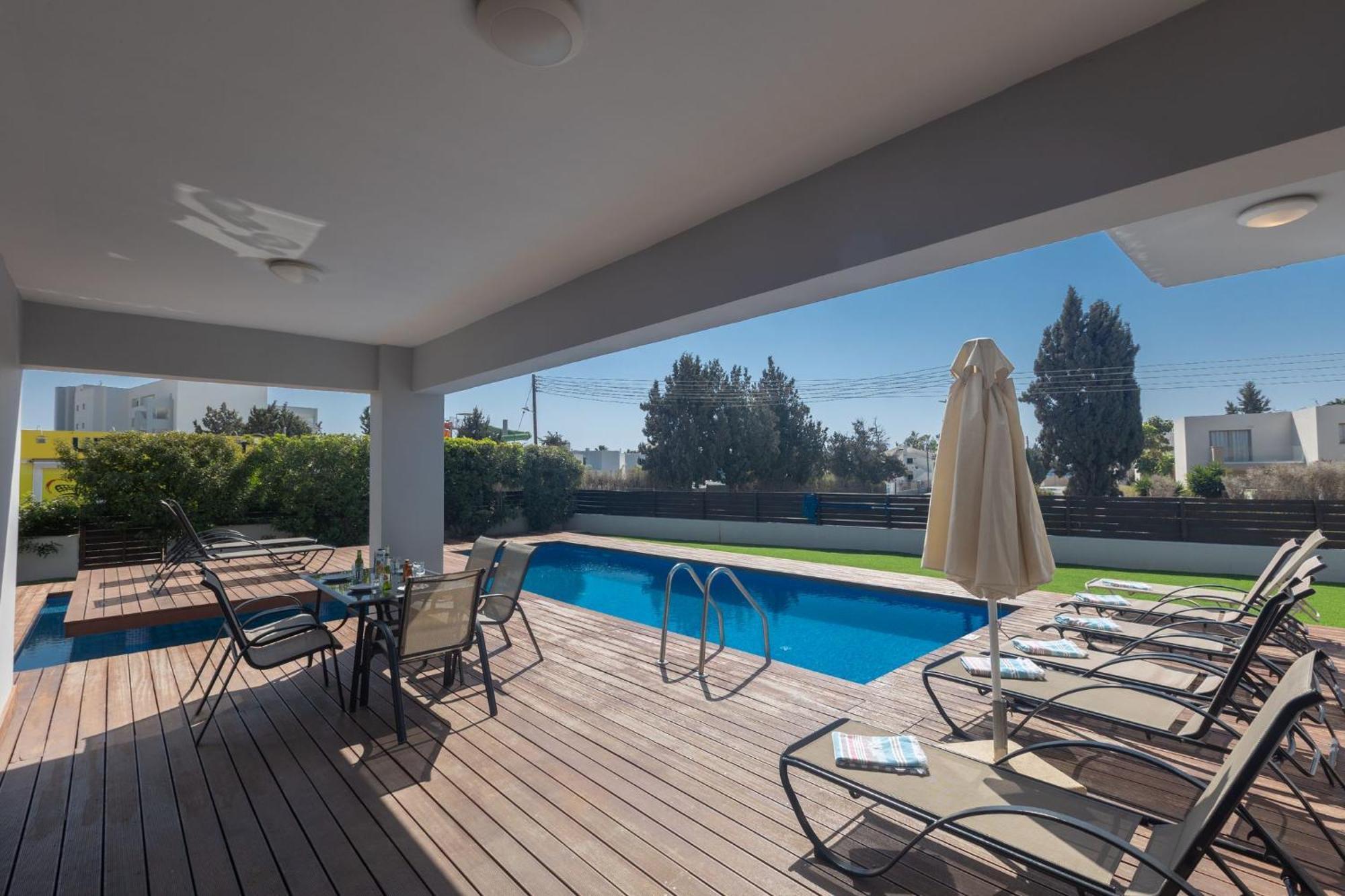 Satin Svi3 Villa *