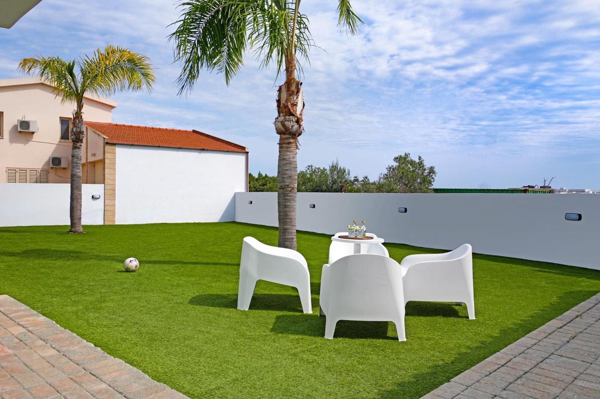 Holiday home Nissi Diamond Mansion Ayia Napa