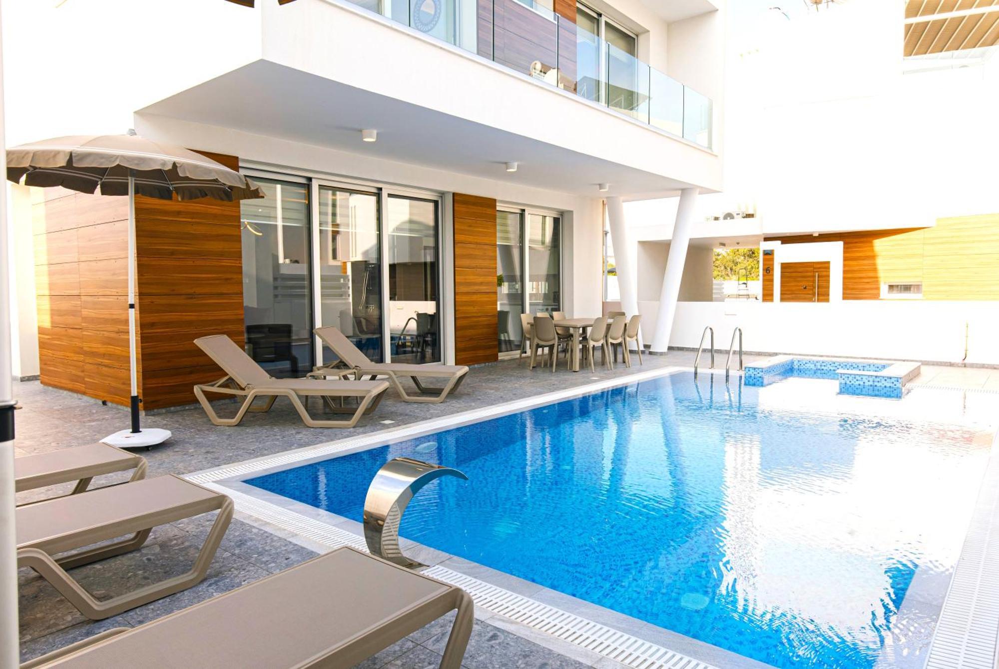 Nissinest Luxury Villa Ayia Napa