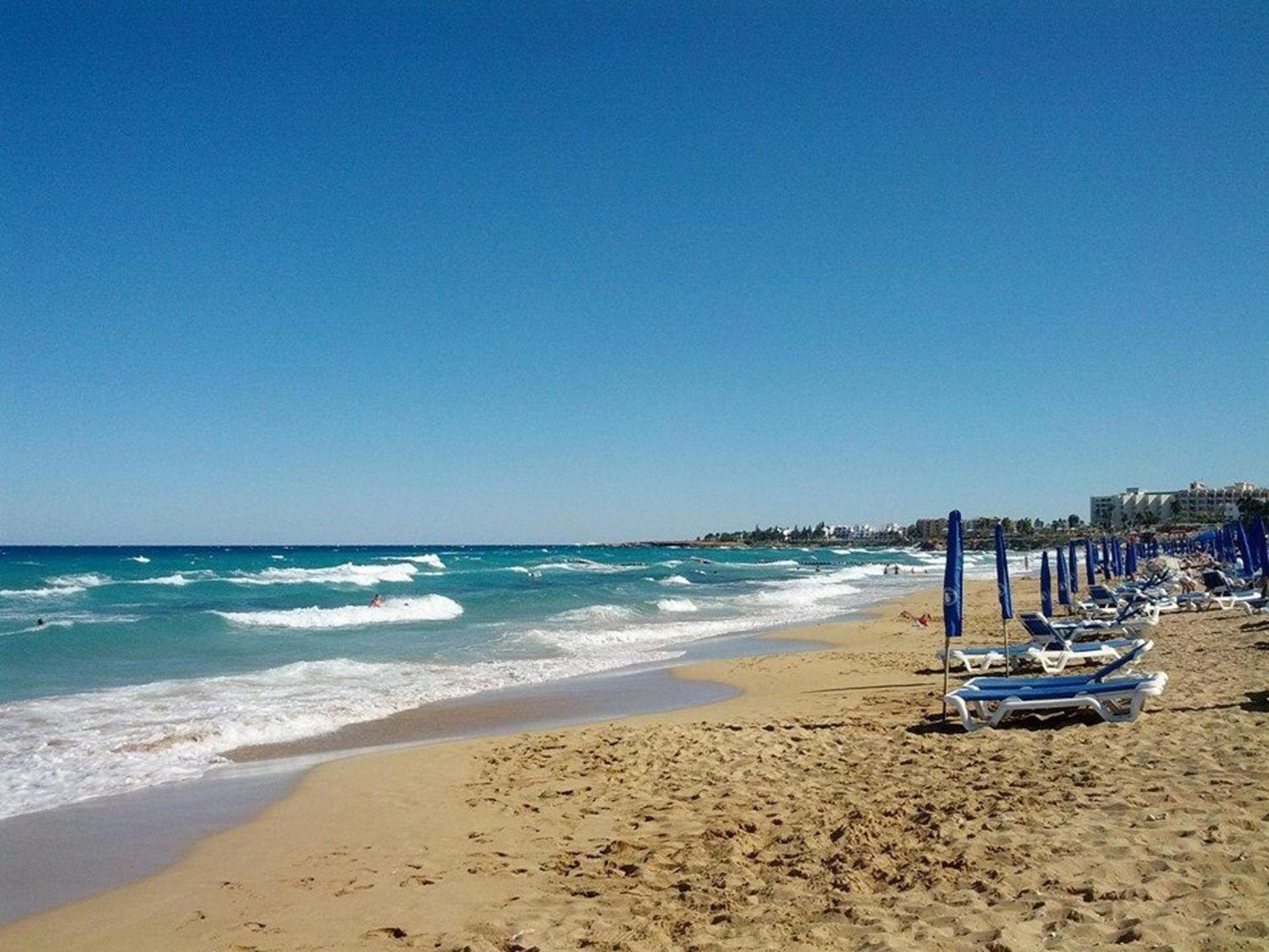 Misia Enas - Modern 2 Bedroom With Sea Views - Close To Square Apartamento *