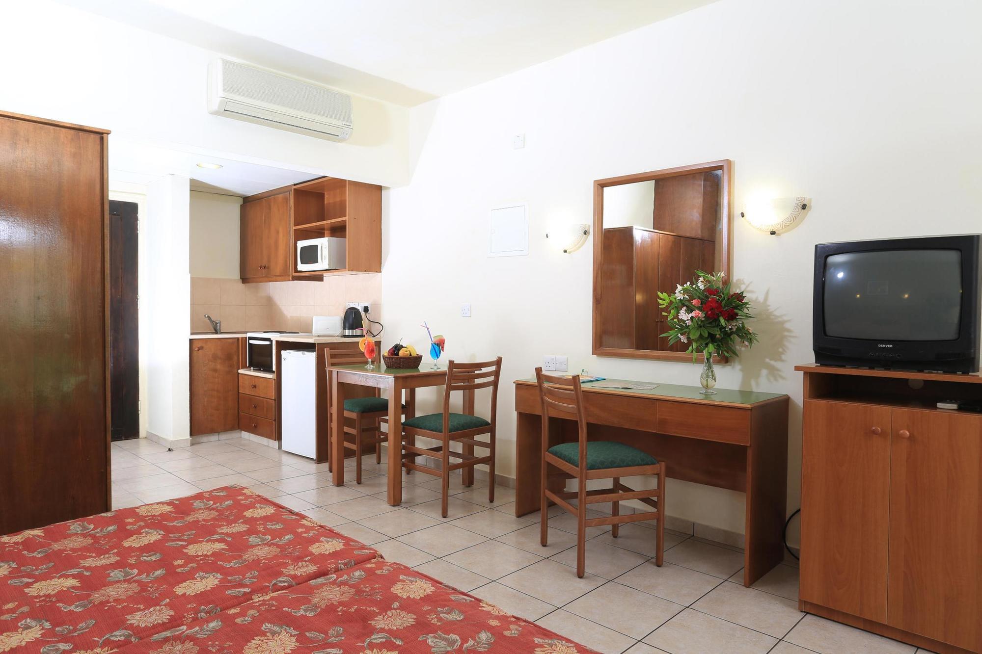 Aparthotel Panas Village