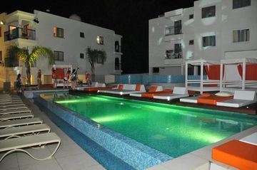 Tsokkos Holidays Aparthotel Agia Napa
