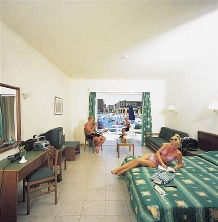 Aparthotel Panas Village 4*
