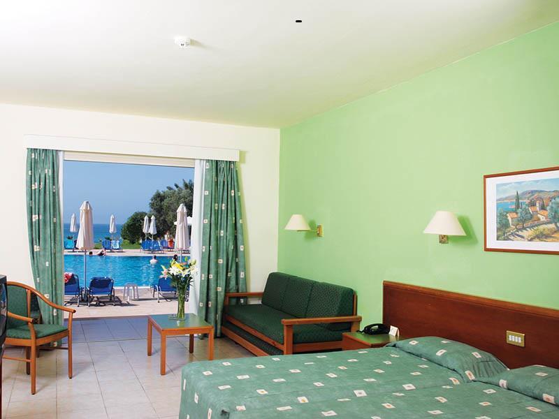 Panas Village Aparthotel 4*