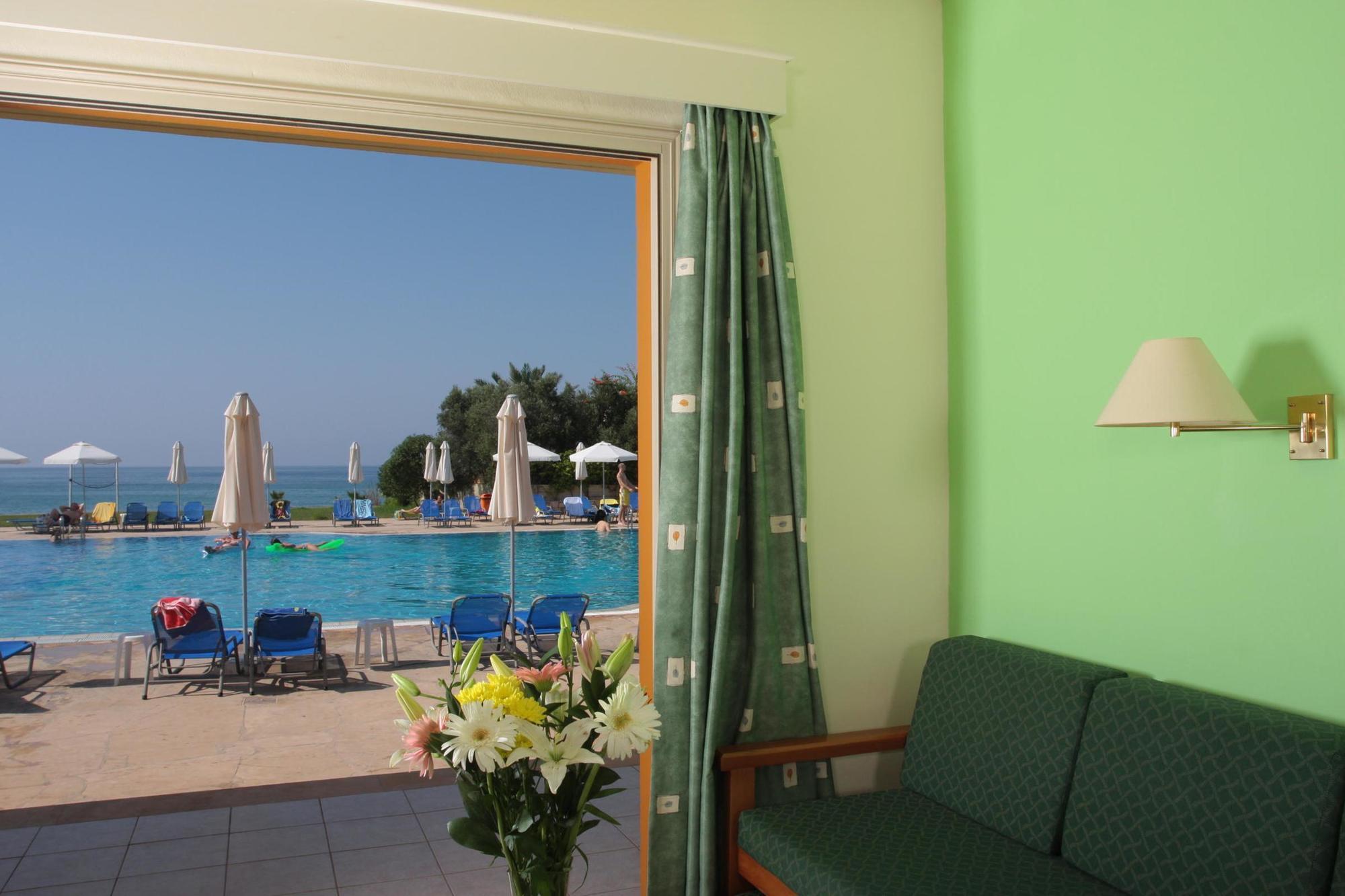 Aparthotel Panas Village Agia Napa