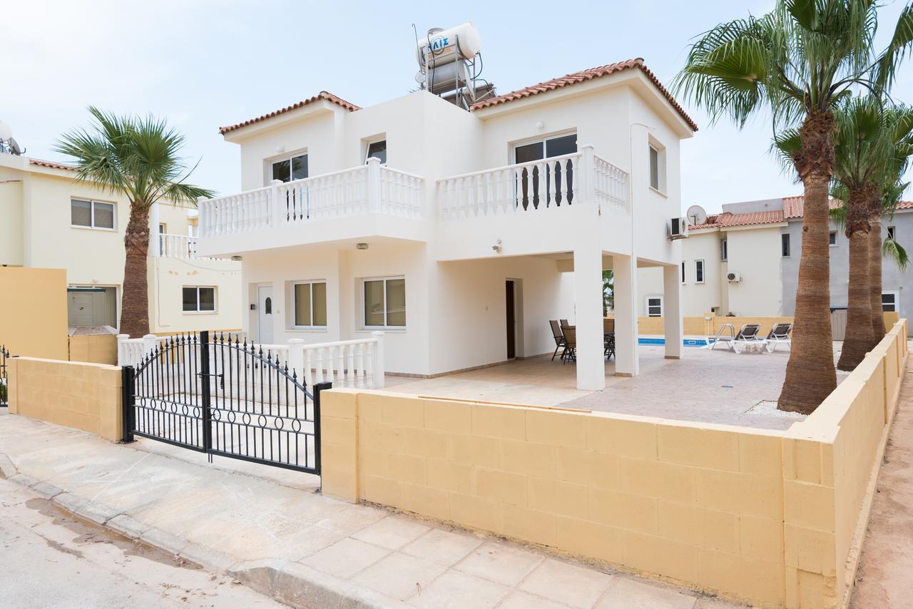 Mare Villa
