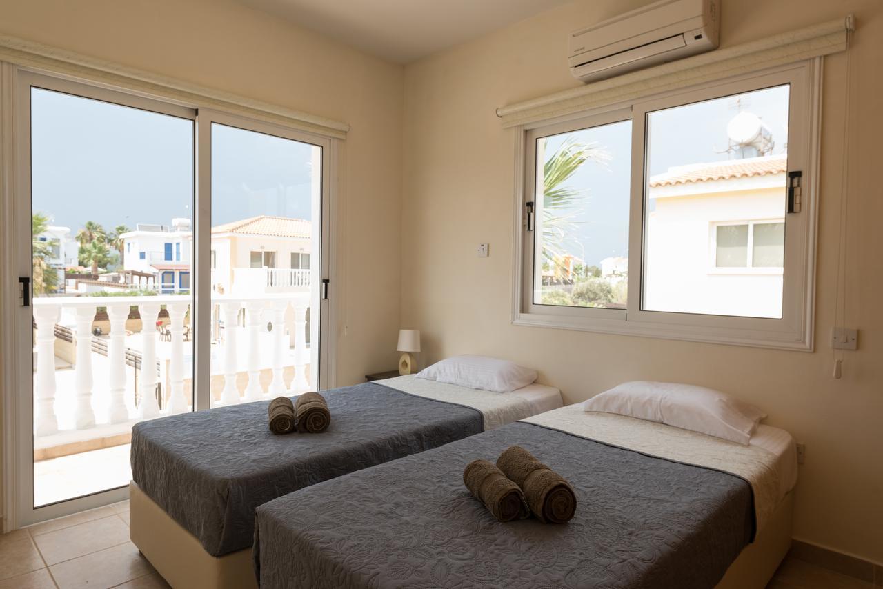 Mare Villa