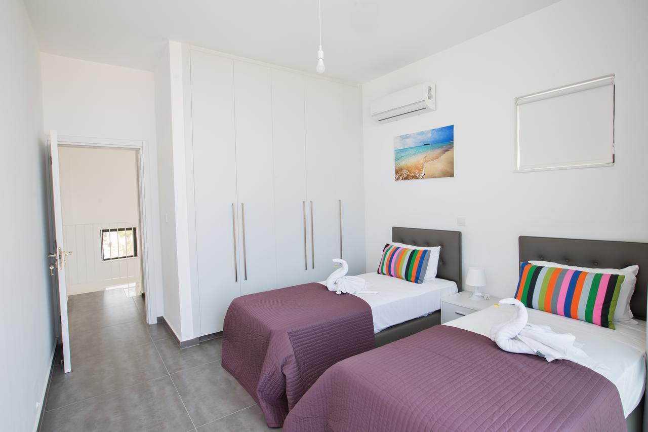 Nissi Pearl Villas * Ayia Napa