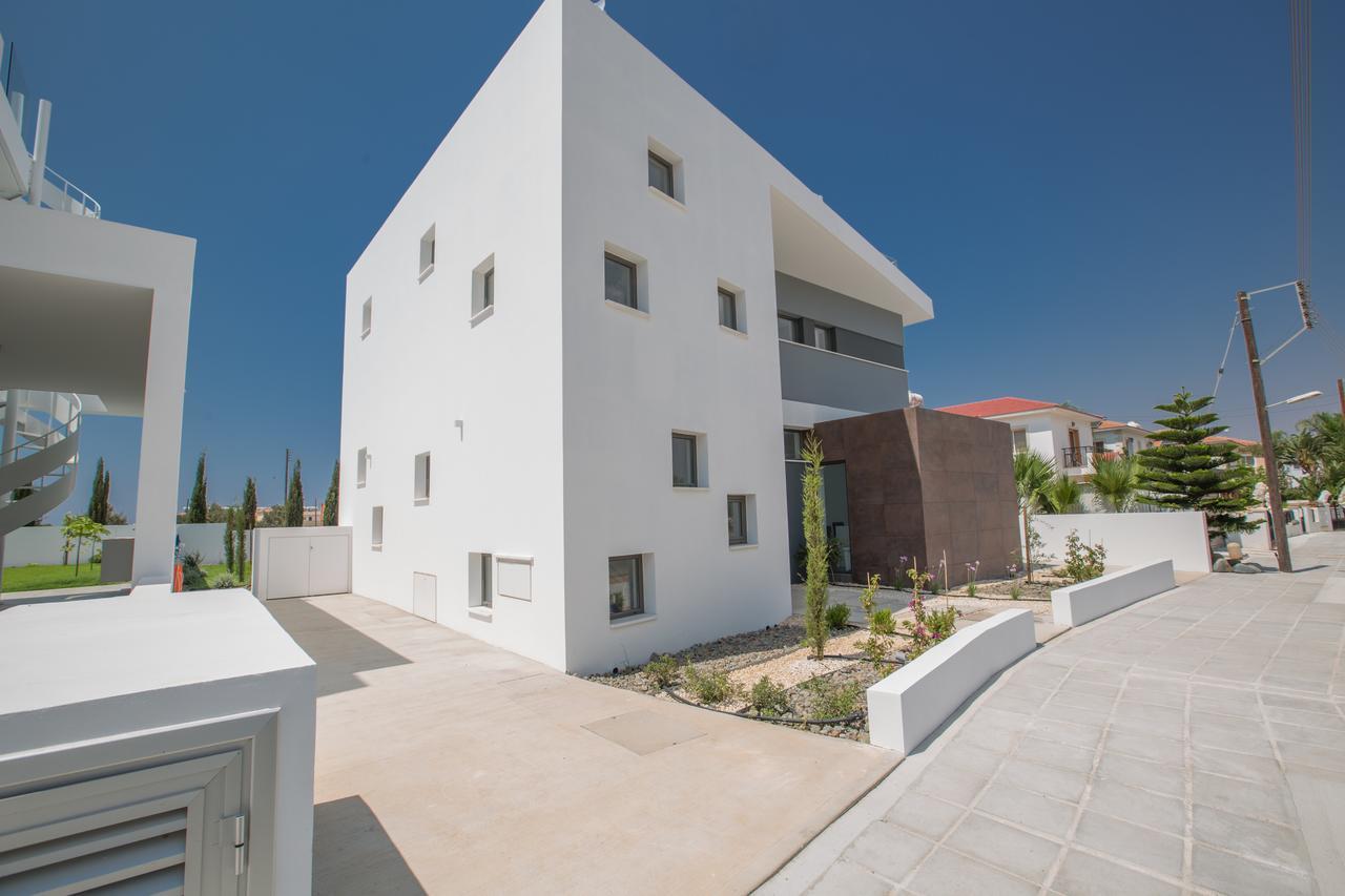 Nissi Pearl Villas * Ayia Napa