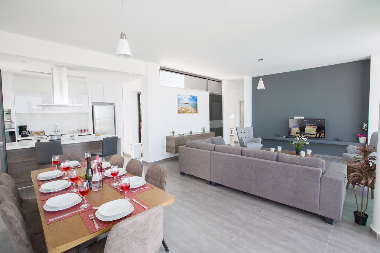 Nissi Pearl Villas * Ayia Napa