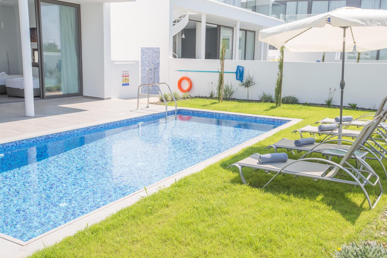 Nissi Pearl Villas * Ayia Napa
