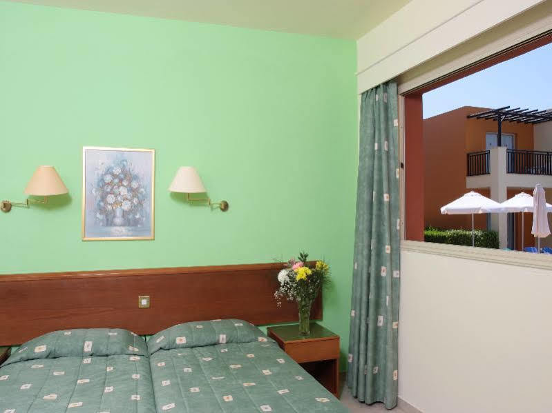Panas Village 4*