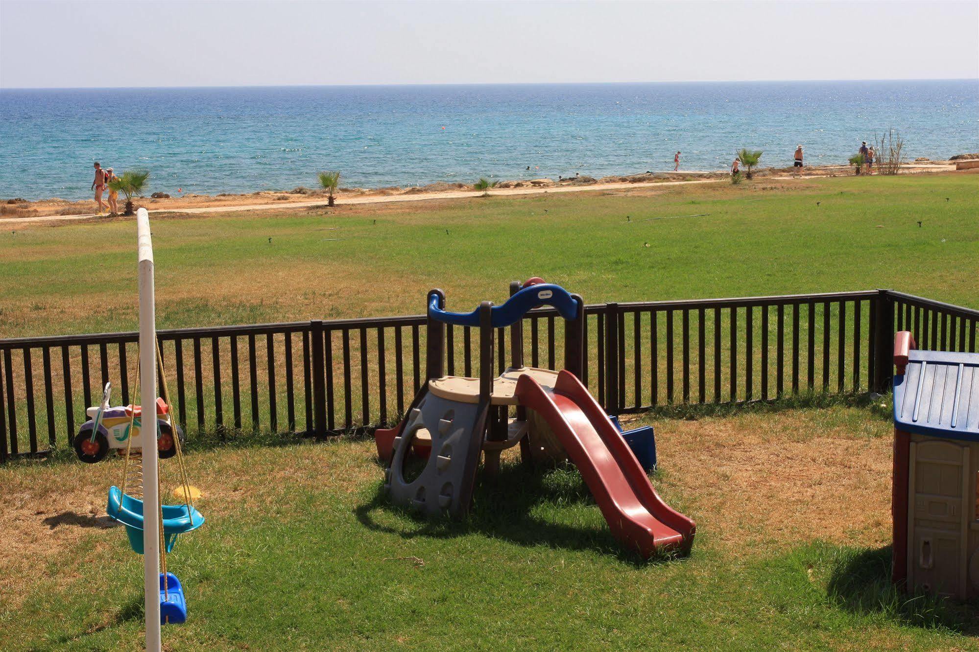 Panas Village 4*