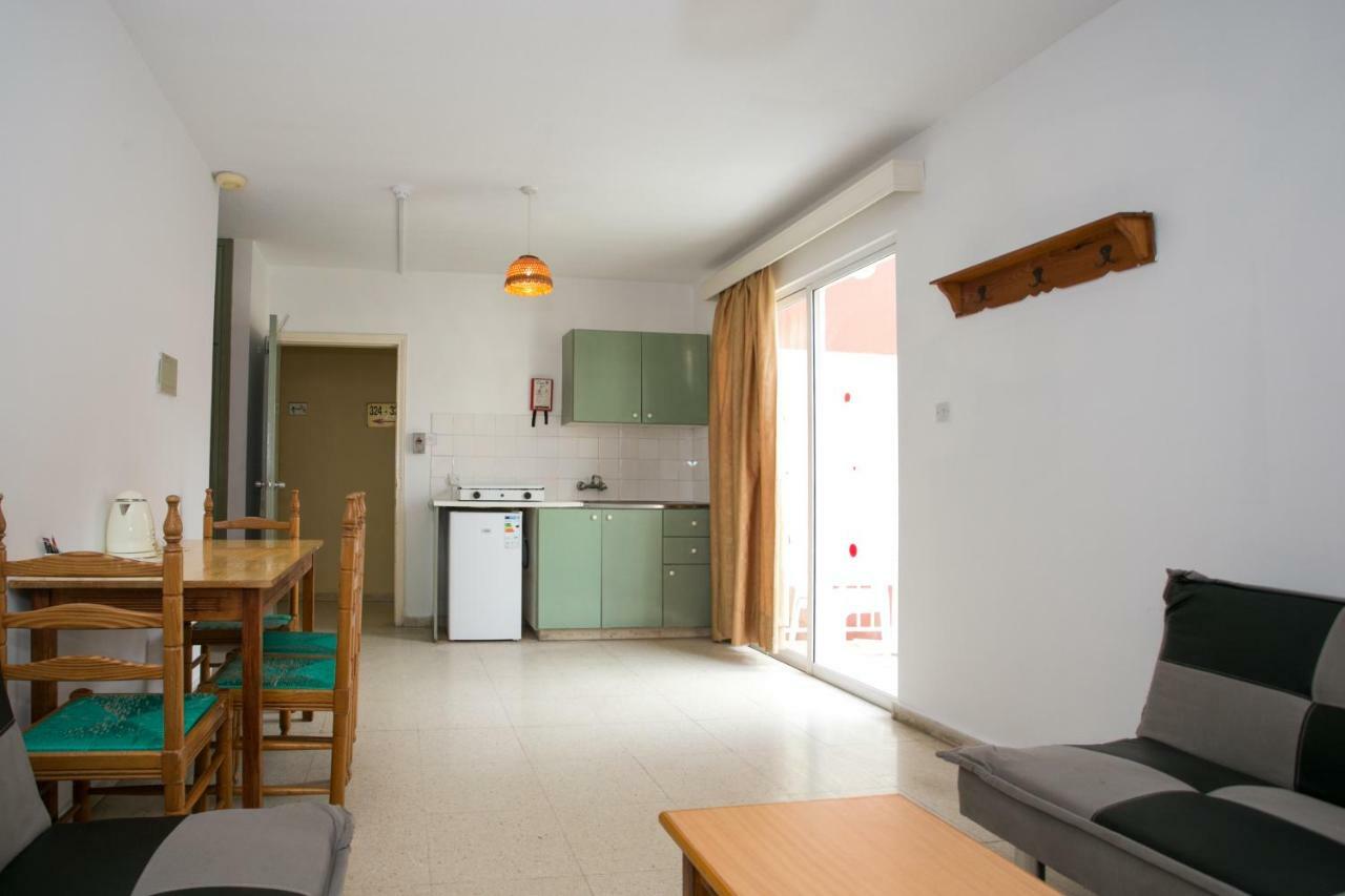 Aparthotel Barbara Annex 3*