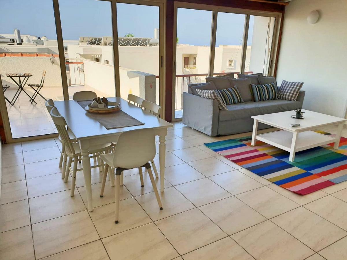 Freminore Apts.