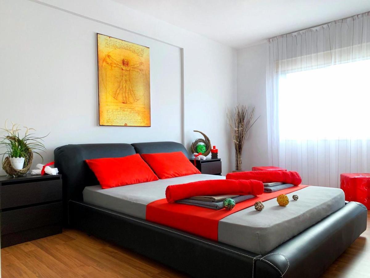 Napa Blue Apartment, Xxl Pool,in Hearth Of Apartment Agia Napa